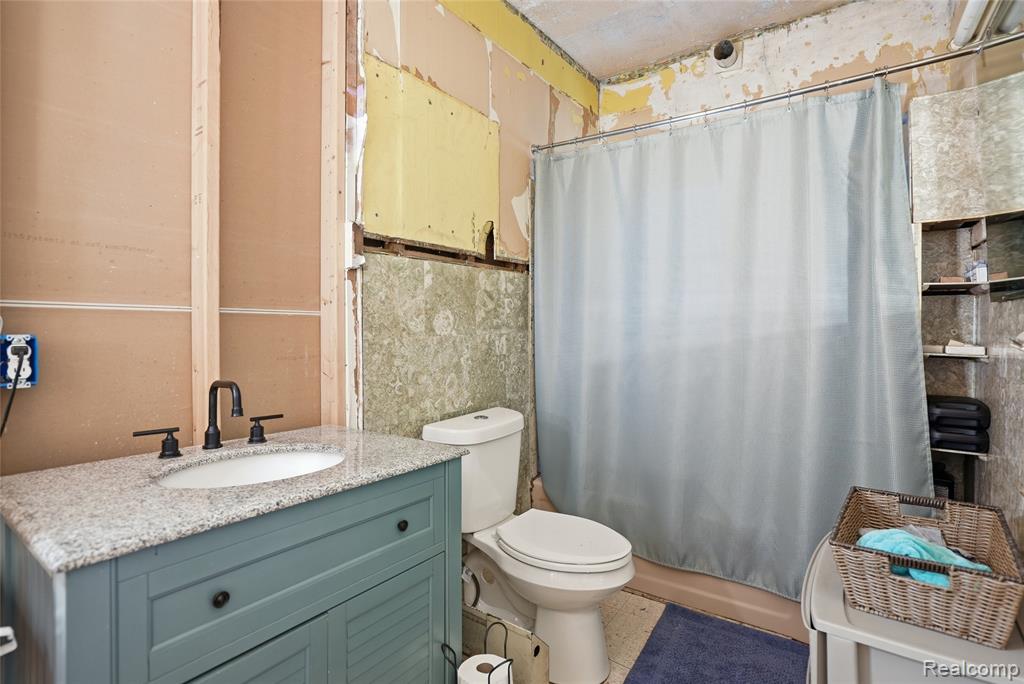 6339 Denton Road Belleville, MI 48111 - Photo 43 of 64