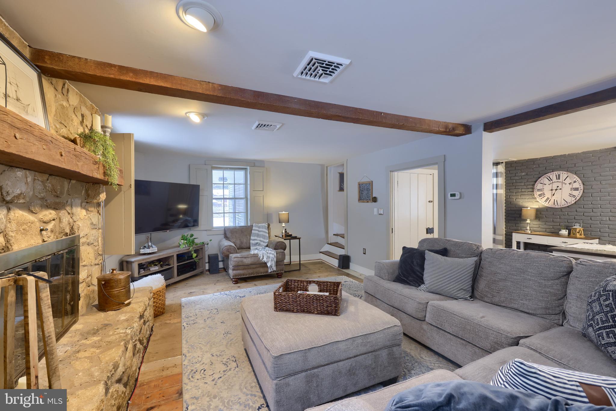 558 Milton Grove Road South Elizabethtown, PA 17022 - Photo 8 of 68 Gallery Image 8