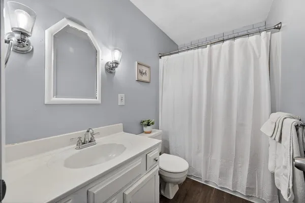 $739,900 | 7402 Highway 48, Aurora, IN 47001