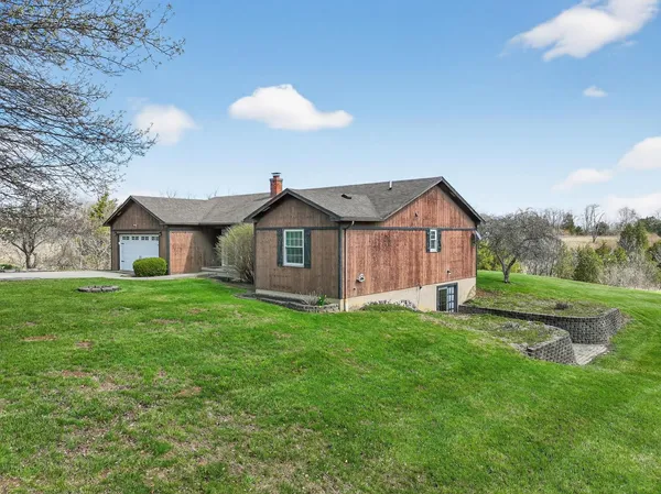 $739,900 | 7402 Highway 48, Aurora, IN 47001