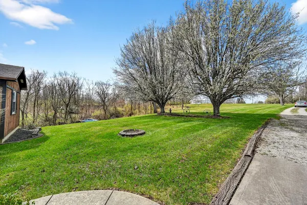 $739,900 | 7402 Highway 48, Aurora, IN 47001