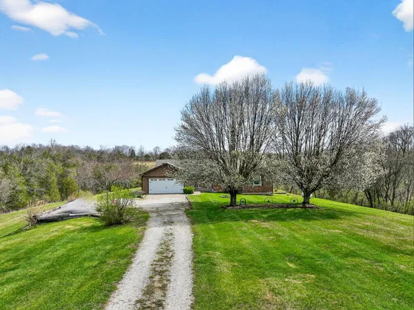 $739,900 | 7402 Highway 48, Aurora, IN 47001