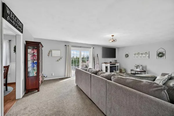 $739,900 | 7402 Highway 48, Aurora, IN 47001