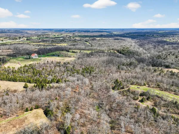 $739,900 | 7402 Highway 48, Aurora, IN 47001