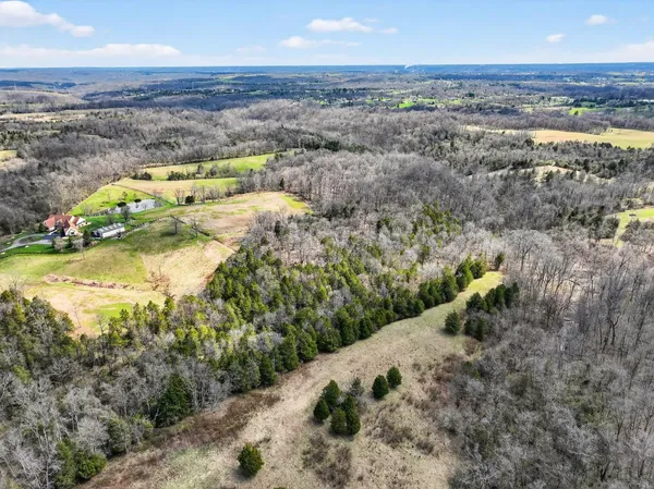 $739,900 | 7402 Highway 48, Aurora, IN 47001