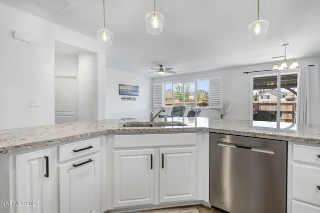 $479,000 | 307 Granite Court, Dayton, NV 89403