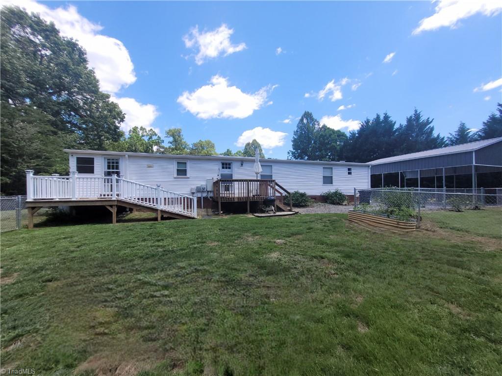 1063 Frans Road Westfield, NC 27053 - Photo 6 of 45