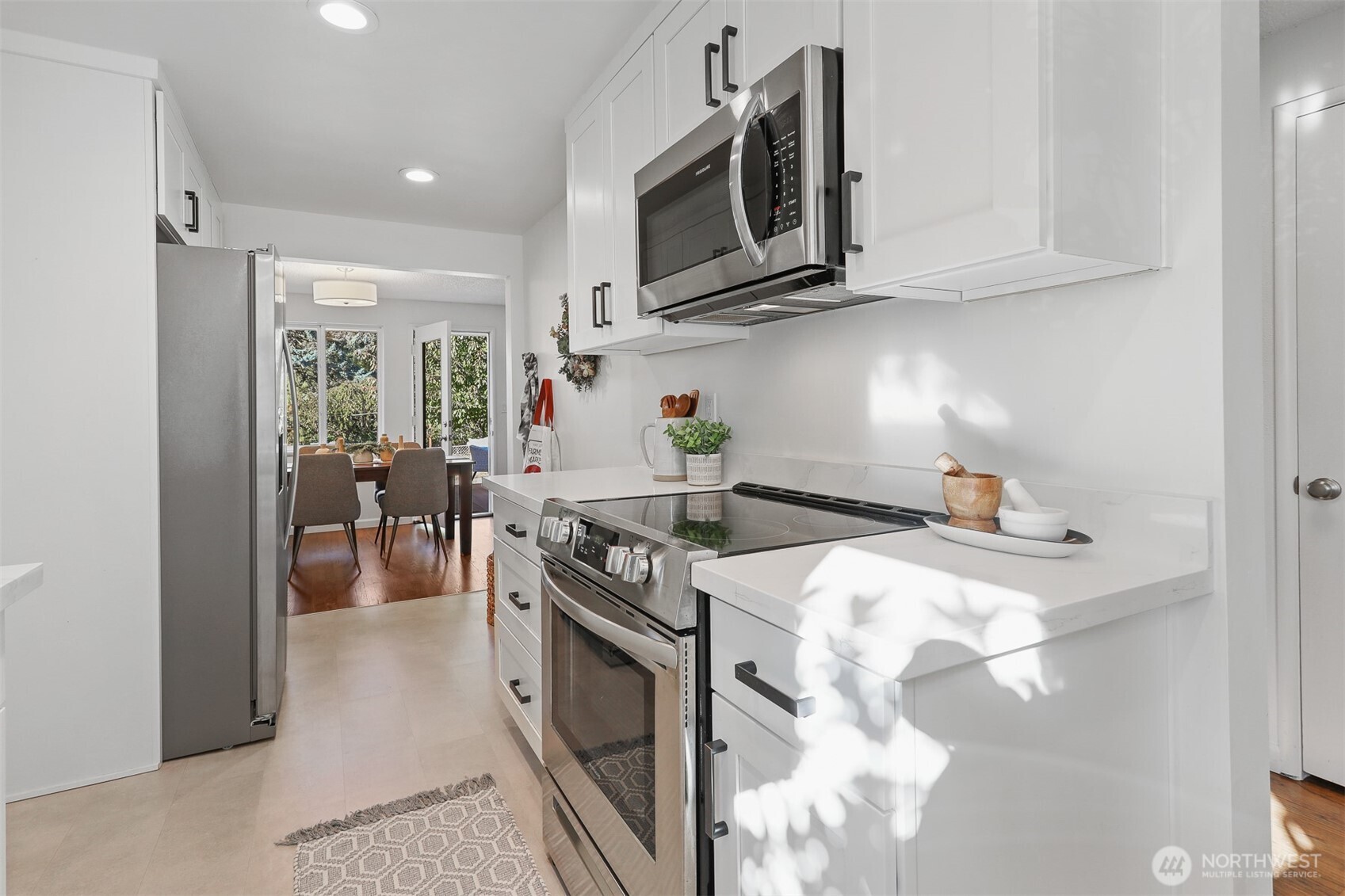 3916 Southwest 100th Street Seattle, WA 98136 - Photo 17 of 37 Gallery Image 17