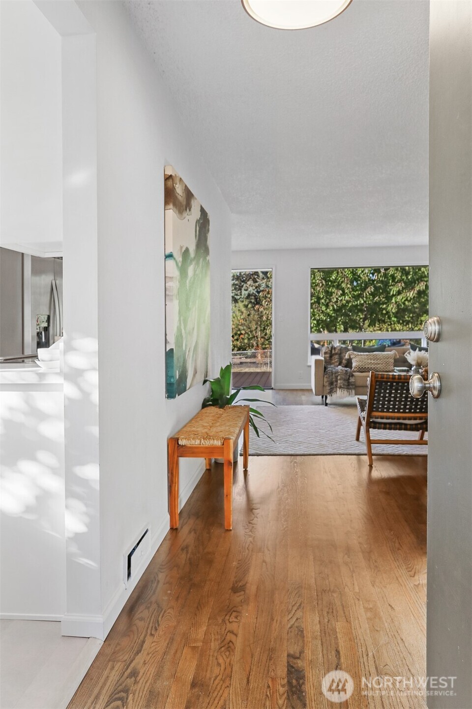 3916 Southwest 100th Street Seattle, WA 98136 - Photo 3 of 37 Gallery Image 3
