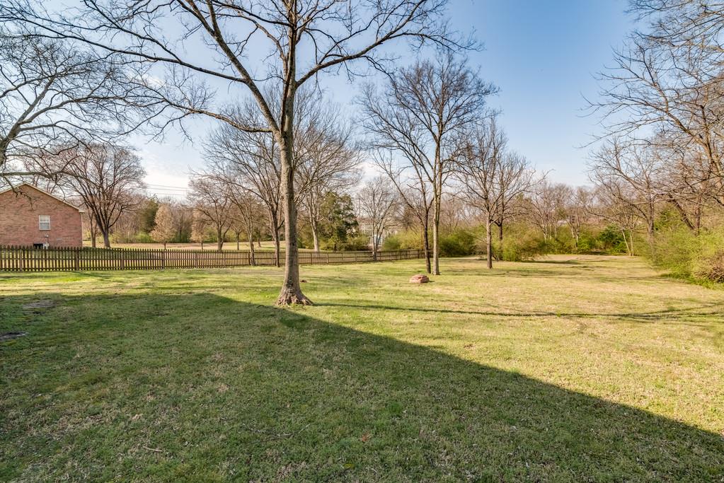 825 Neelys Bend Road Madison, TN 37115 - Photo 3 of 22