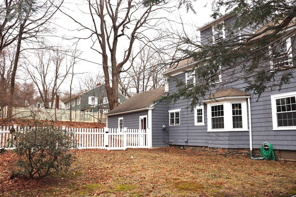1 Algonquin Road Worcester, MA 01609 - Photo 19 of 20 Gallery Image 19
