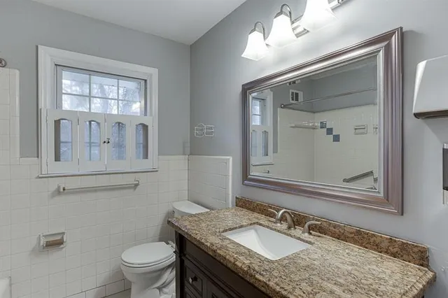 $385,000 | 1010 Allgood Road, Stone Mountain, GA 30083