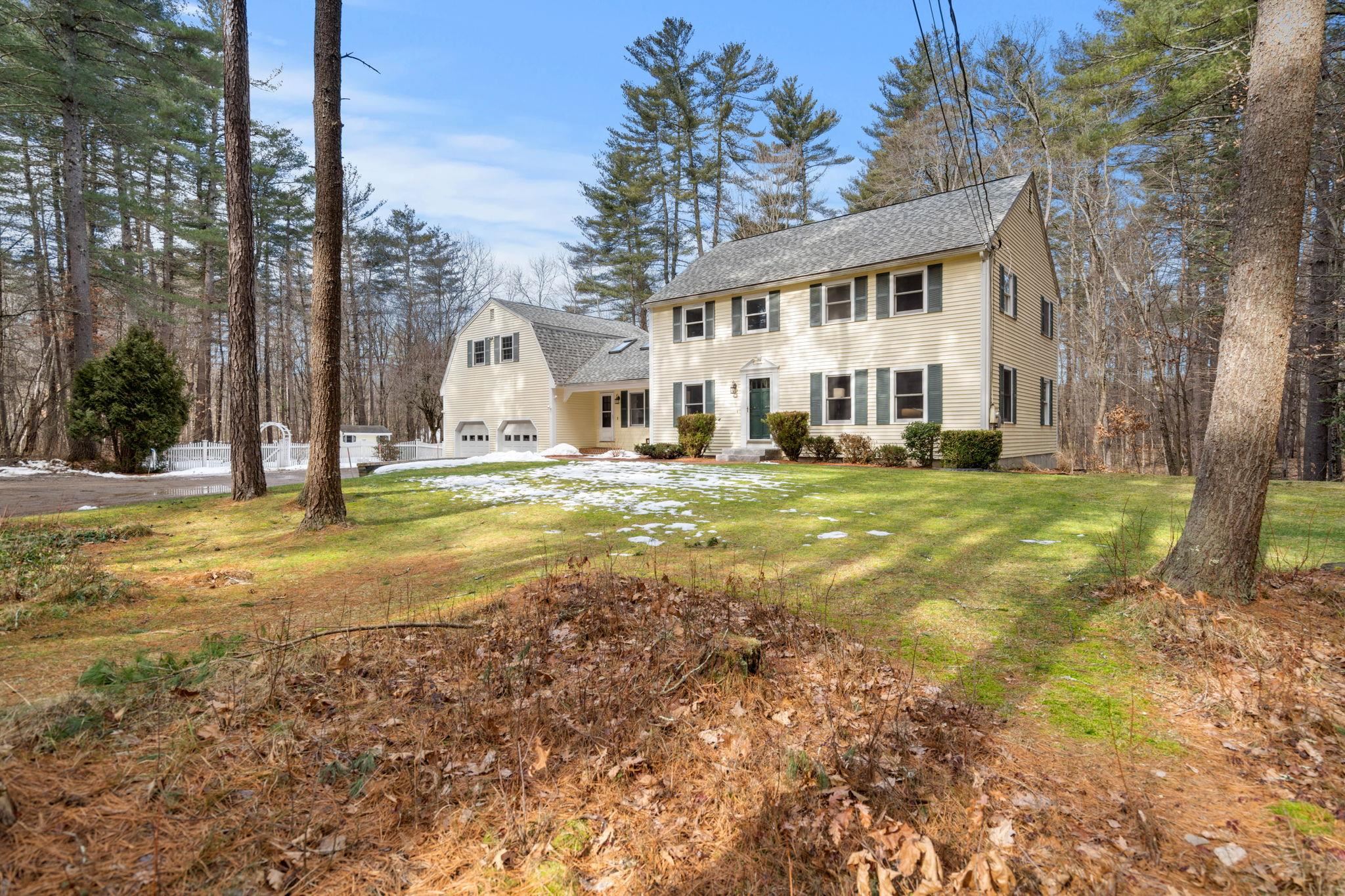 151 Rideout Road Hollis, NH 03049 - Photo 1 of 20