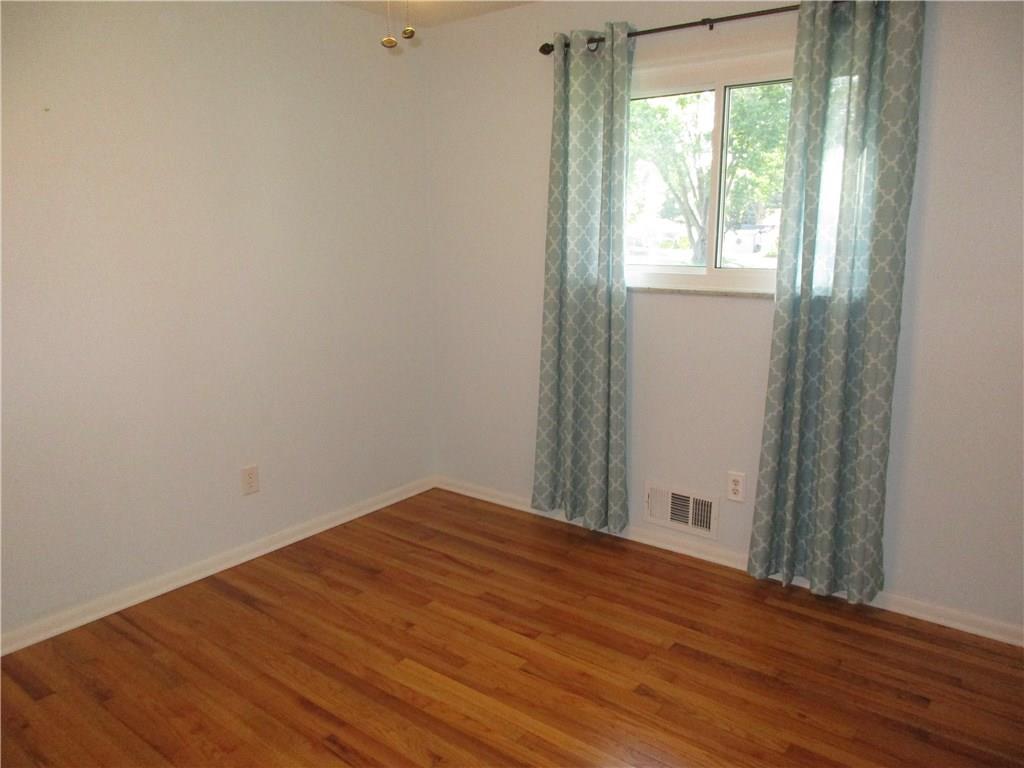 6469 Brokenhurst Road Indianapolis, IN 46220 - Photo 31 of 37