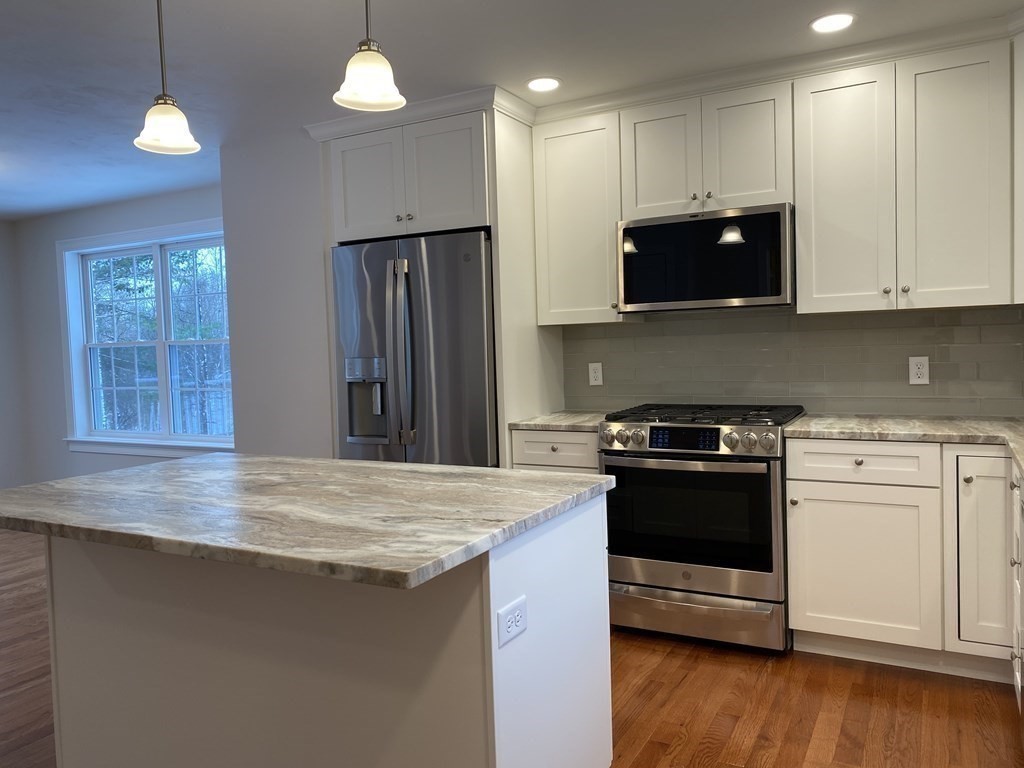 2 John Riley Road Ayer, MA 01432 - Photo 7 of 18