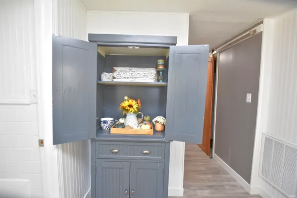 $325,000 | 11921 West Breezy Point Drive, Monticello, IN 47960