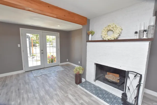 $325,000 | 11921 West Breezy Point Drive, Monticello, IN 47960