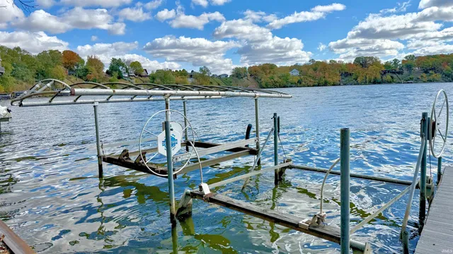 $325,000 | 11921 West Breezy Point Drive, Monticello, IN 47960