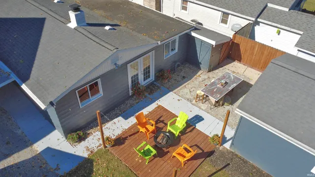 $325,000 | 11921 West Breezy Point Drive, Monticello, IN 47960