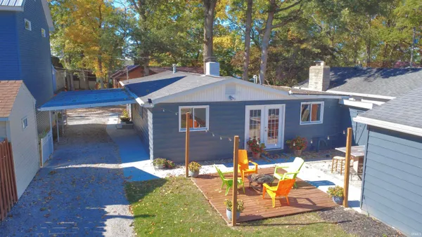 $325,000 | 11921 West Breezy Point Drive, Monticello, IN 47960