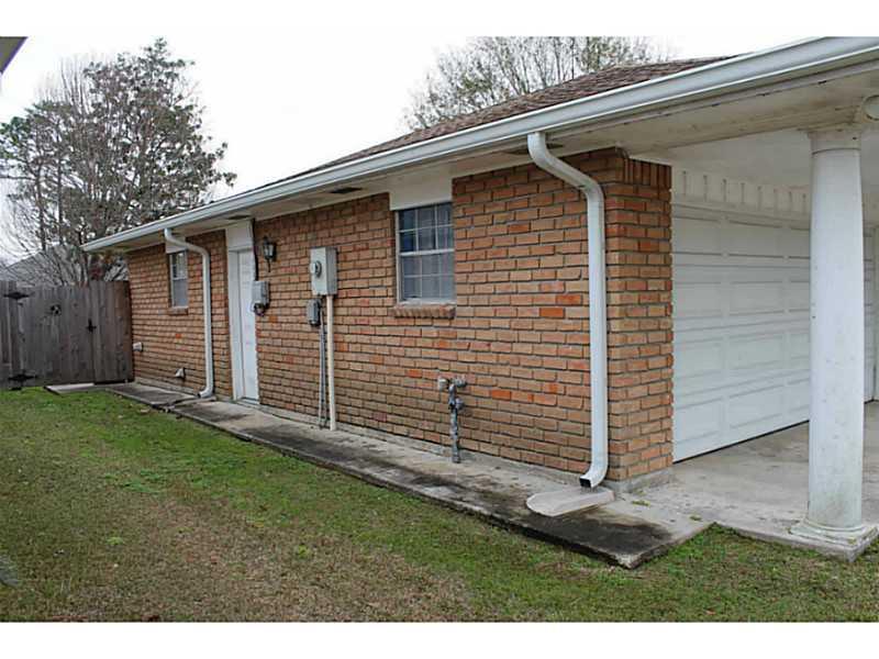 1110 Rue Calais Slidell, LA 70458 - Photo 3 of 24 Gallery Image 3