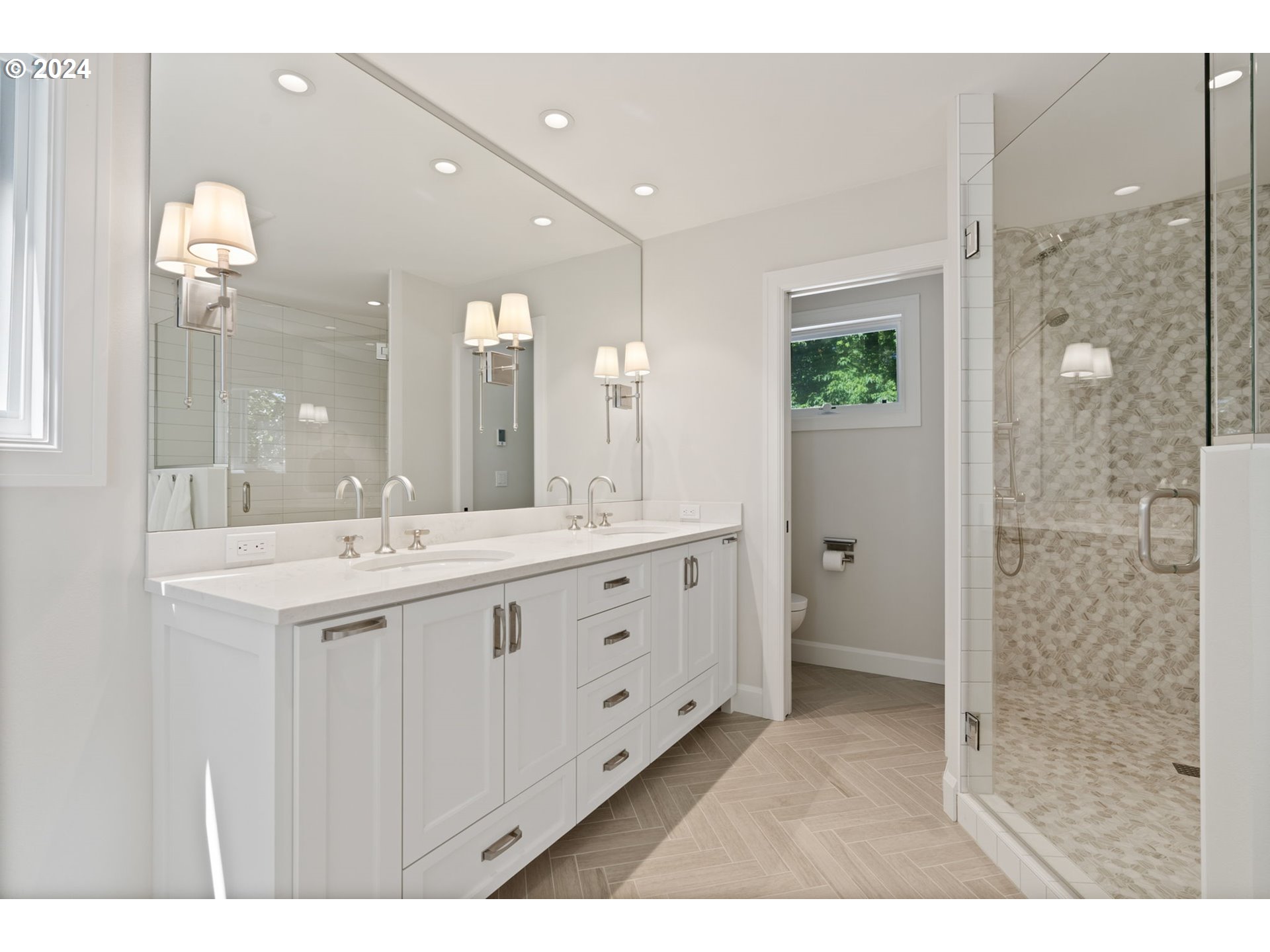 275 Southwest Birdshill Road Portland, OR 97219 - Photo 33 of 46 Gallery Image 33