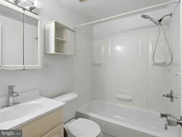 $2,000 | 3502 Moultree Place, Baltimore, MD 21236