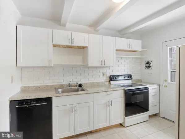 $2,000 | 3502 Moultree Place, Baltimore, MD 21236