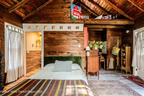 a house view with a outdoor space