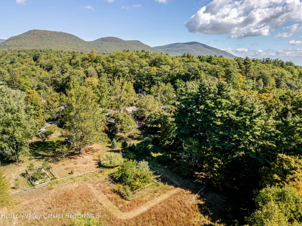 $1,495,000 | 1 Wittenberg Road, Bearsville, NY 12409