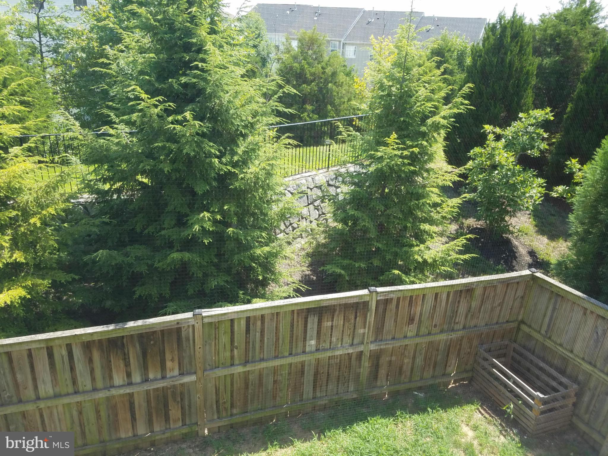 9279 Laurel Ridge Crossing Road Lorton, VA 22079 - Photo 4 of 11 View