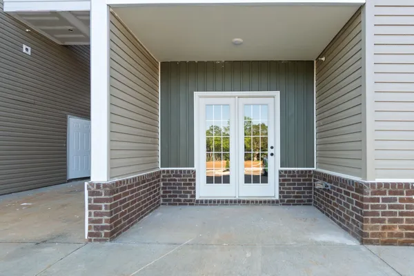 $1,245 | 229 East Johnson Circle, Unit A107, Clarksville, TN 37040