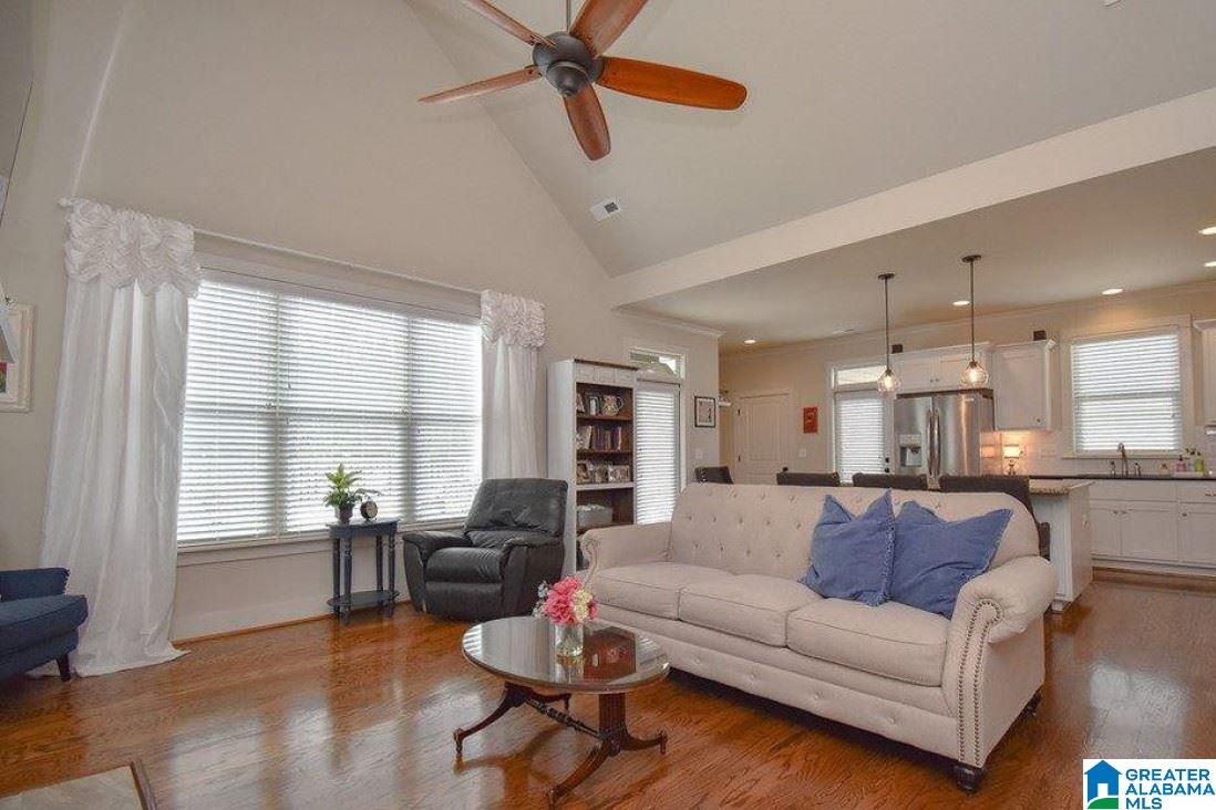 1017 Evan Circle Chelsea, AL 35043 - Photo 4 of 12