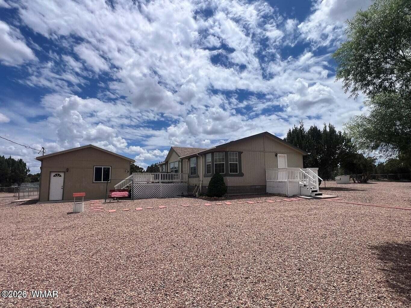 8312 Ridge Drive Show Low, AZ 85901 - Photo 36 of 49 20250801224202345772000000-o