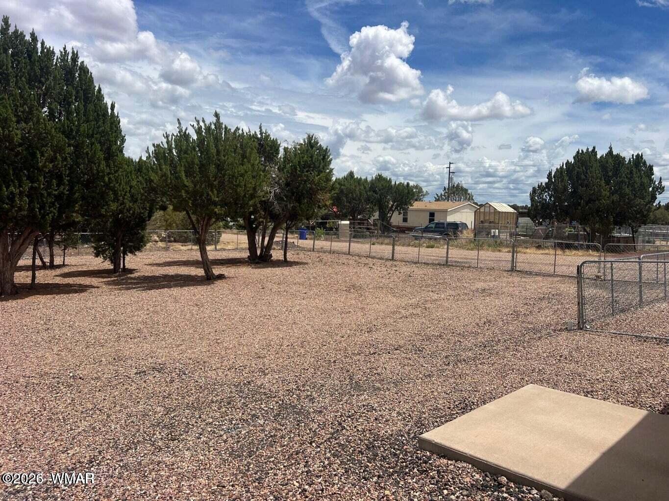 8312 Ridge Drive Show Low, AZ 85901 - Photo 40 of 49 20250801224211542427000000-o