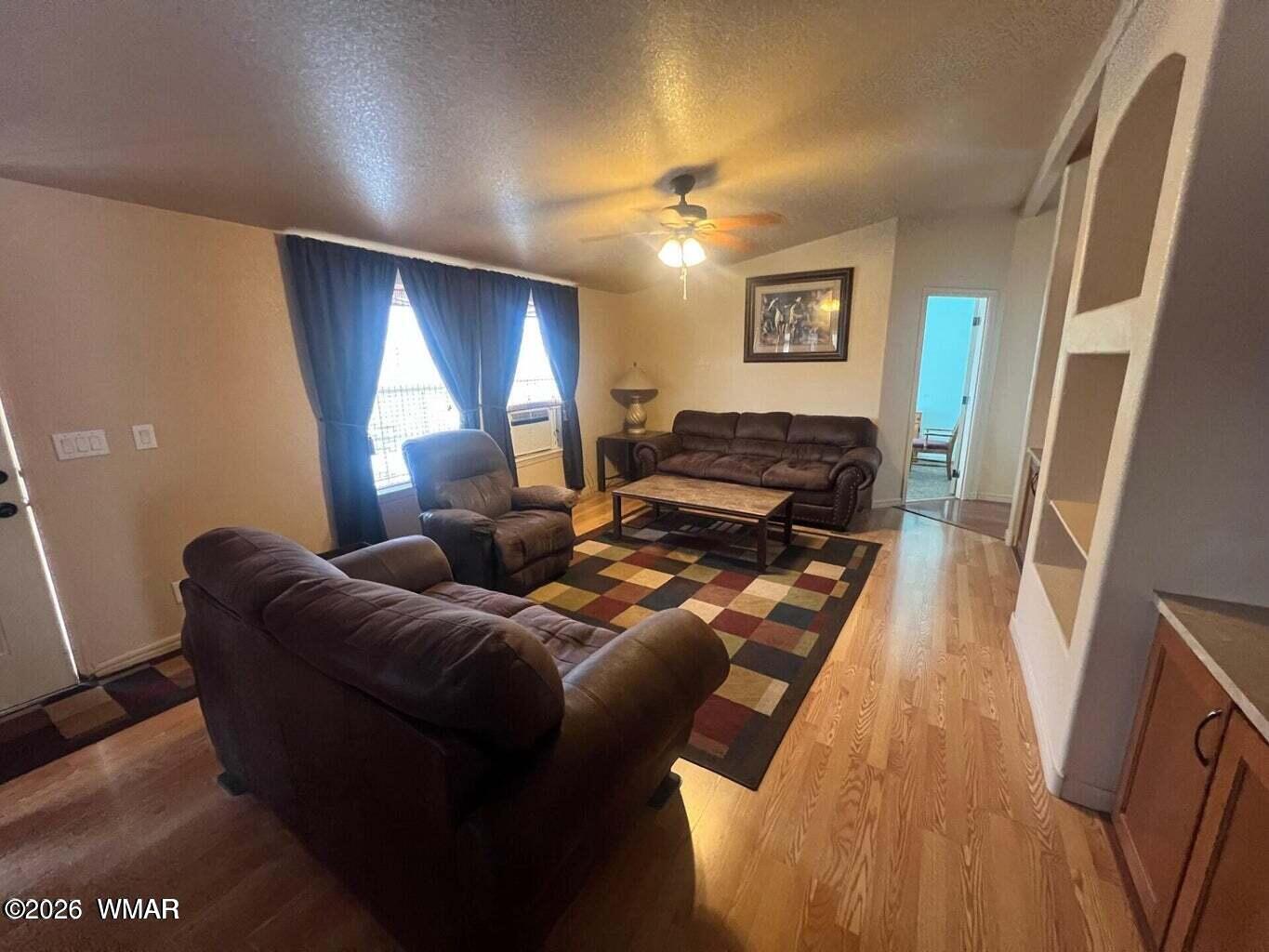 8312 Ridge Drive Show Low, AZ 85901 - Photo 9 of 49 20250801224221948710000000-o