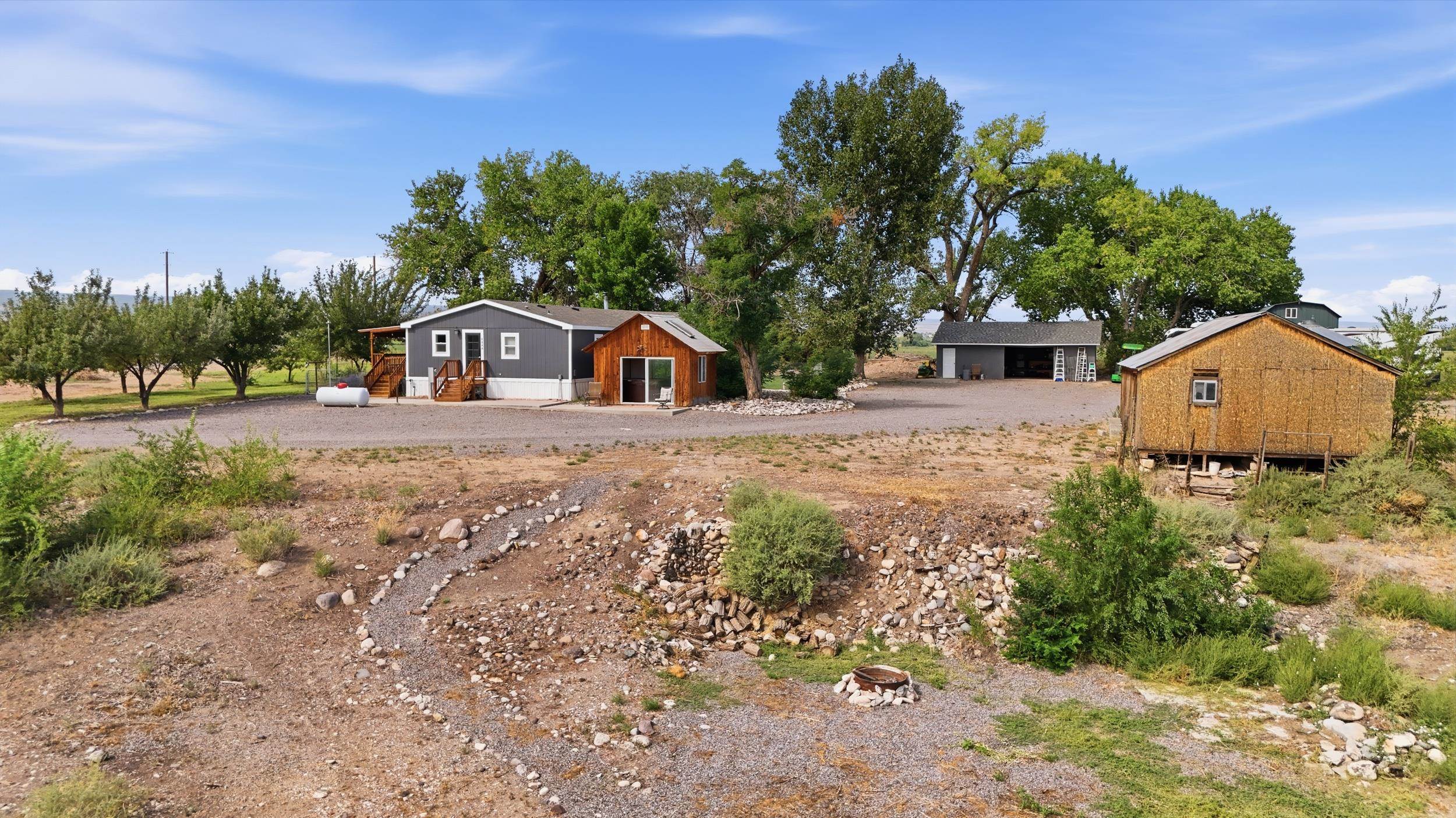 4848 5800th Road Olathe, CO 81425 - Photo 5 of 42 Gallery Image 5