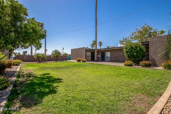 $1,095 | 1722 East Ocotillo Road, Unit 3, Phoenix, AZ 85016