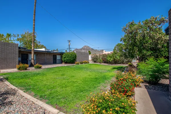 $1,095 | 1722 East Ocotillo Road, Unit 3, Phoenix, AZ 85016