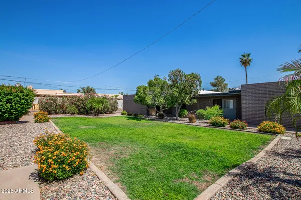 $1,095 | 1722 East Ocotillo Road, Unit 3, Phoenix, AZ 85016