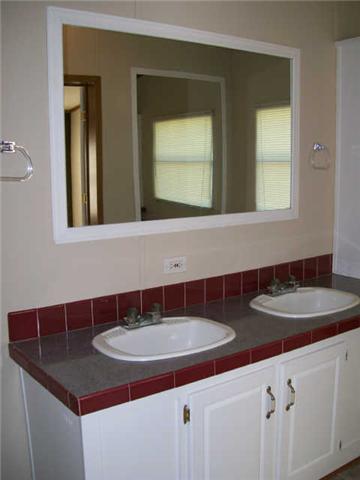 133 Breeder Road Portland, TN 37148 - Photo 9 of 17 The Two Handy Sinks Will Be Of Much Use In The Morning March Of The Tooth Brush Brigade !