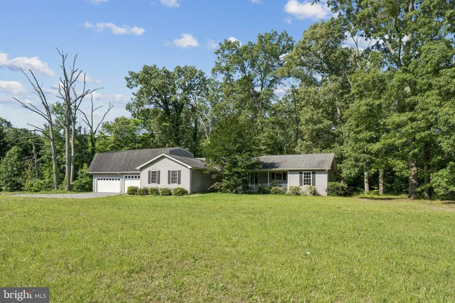 $420,000 | 14413 Bittersweet Drive, Hughesville, MD 20637