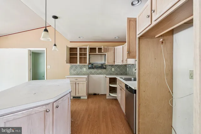 $420,000 | 14413 Bittersweet Drive, Hughesville, MD 20637