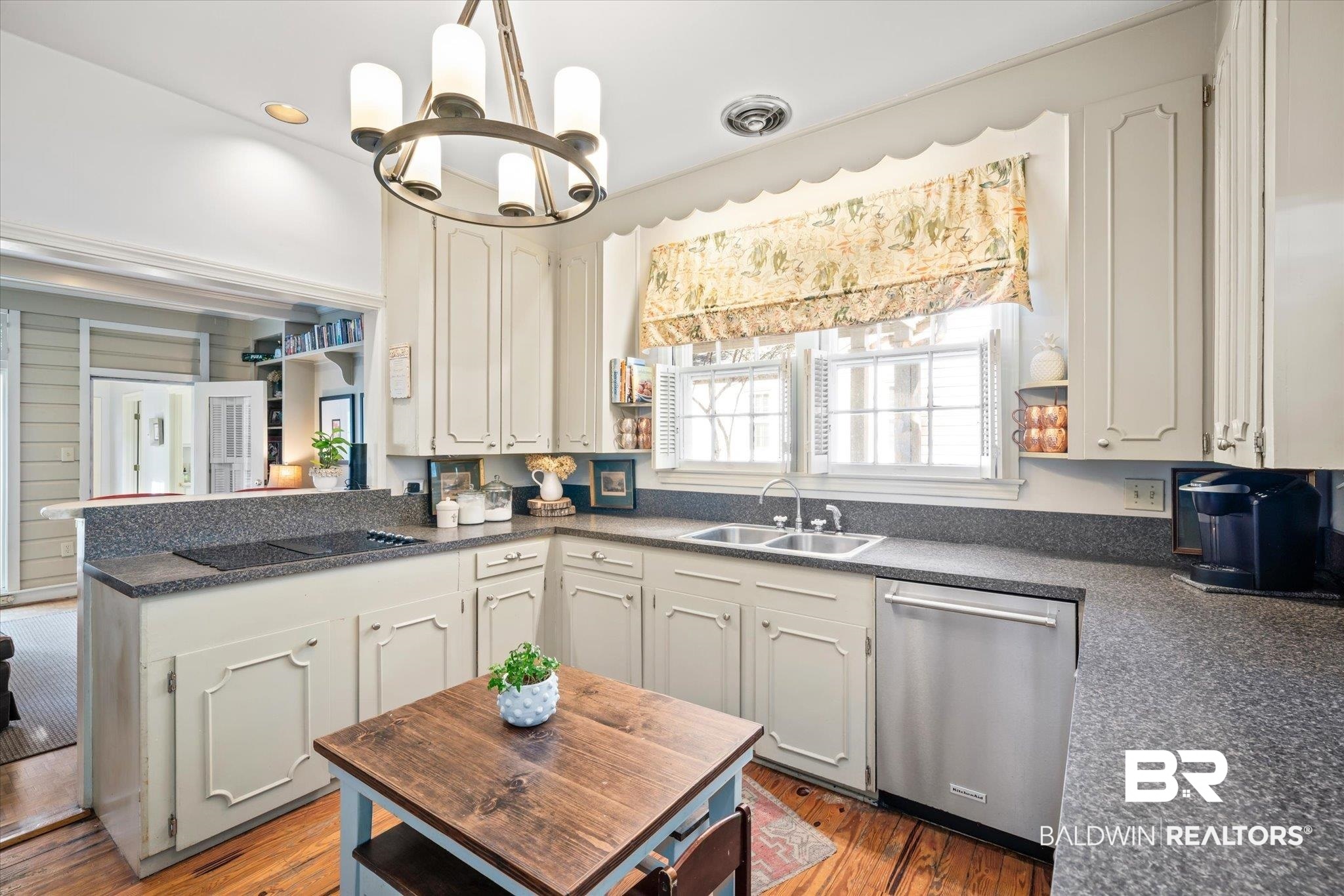 6 Elizabeth Place Mobile, AL 36606 - Photo 6 of 21