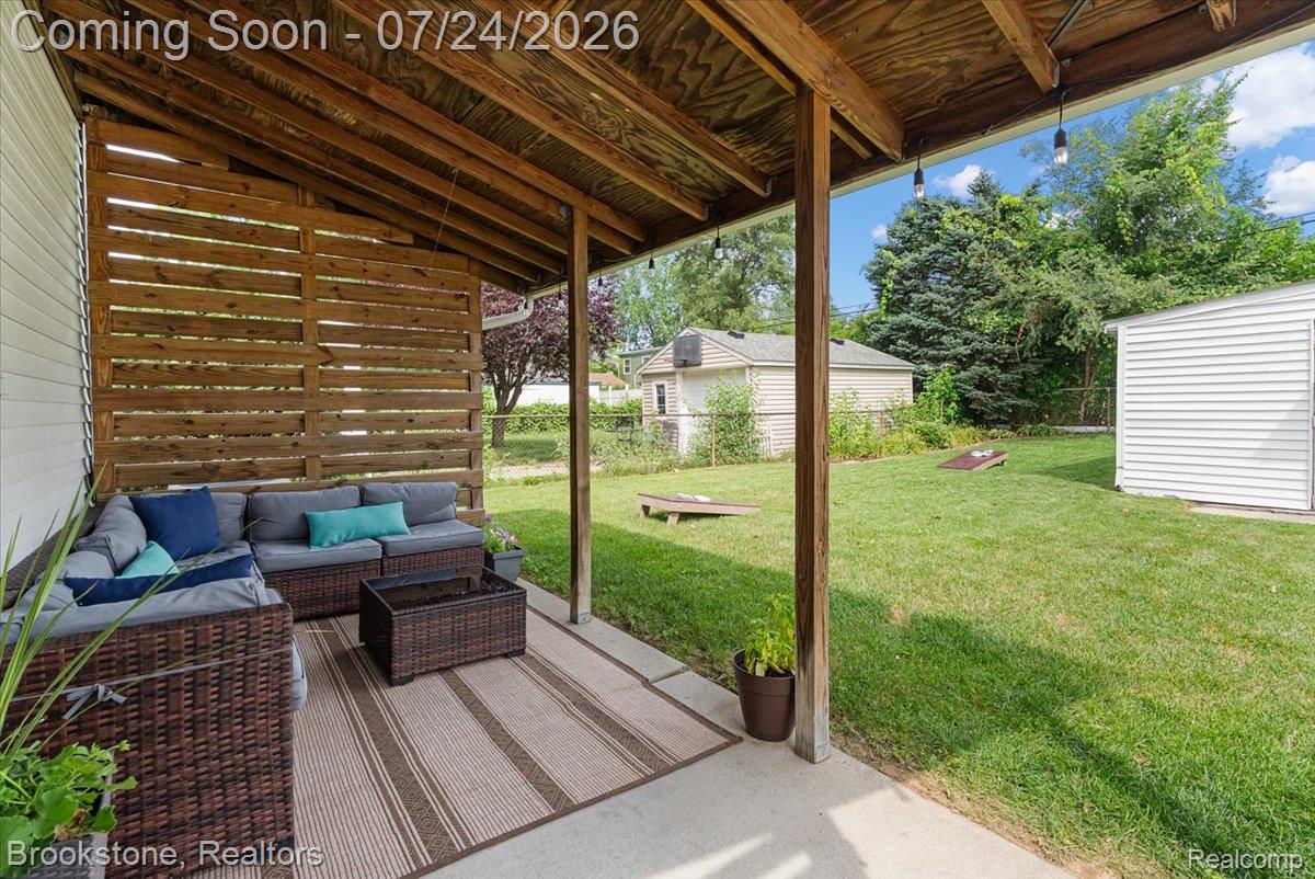 507 Roth Boulevard Clawson, MI 48017 - Photo 26 of 38 11-507 Roth -11.jpg