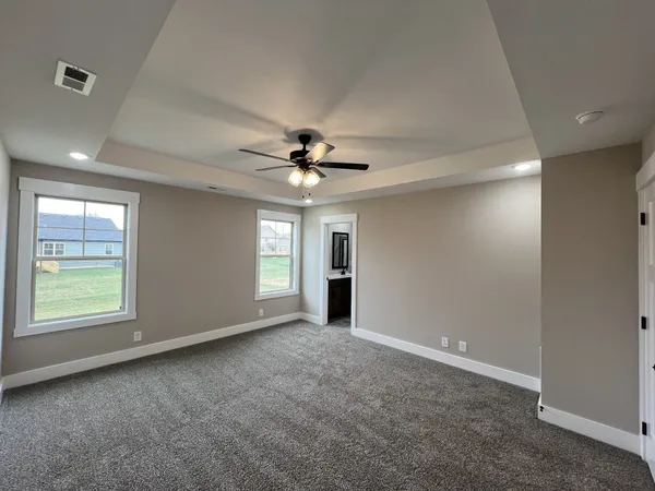 $301,900 | 108 Kingston Court, Oak Grove, KY 42262