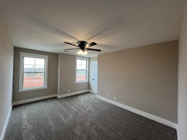 $301,900 | 108 Kingston Court, Oak Grove, KY 42262