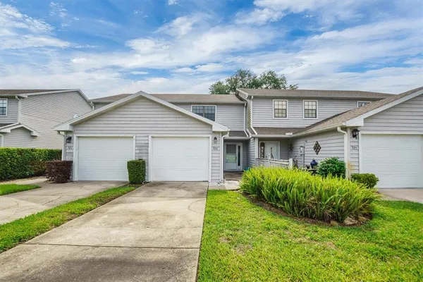$209,900 | 323 Orange Blossom Drive, Unit 323, Winter Haven, FL 33880