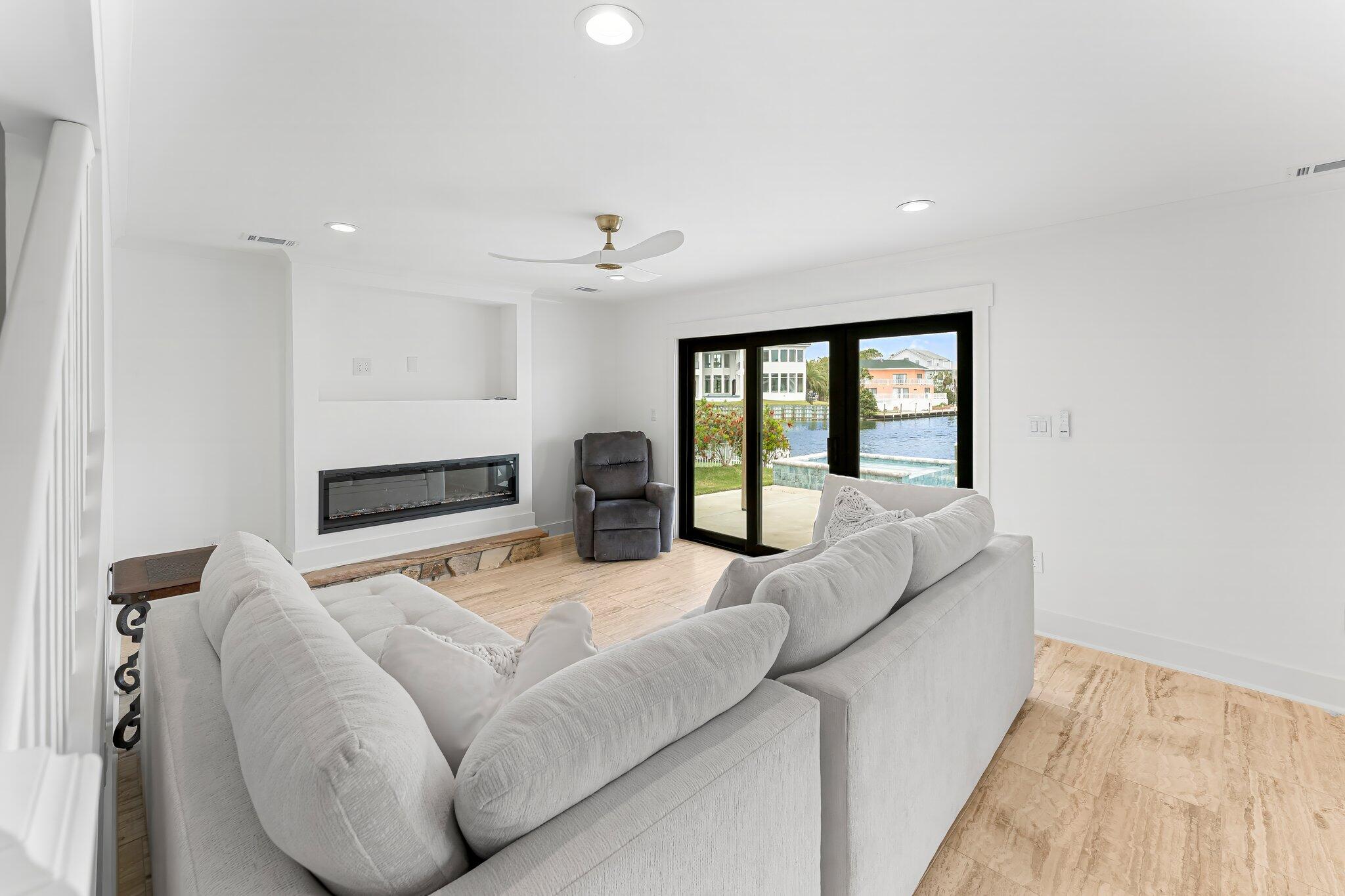 20 Norriego Road Destin, FL 32541 - Photo 11 of 62 Living Area