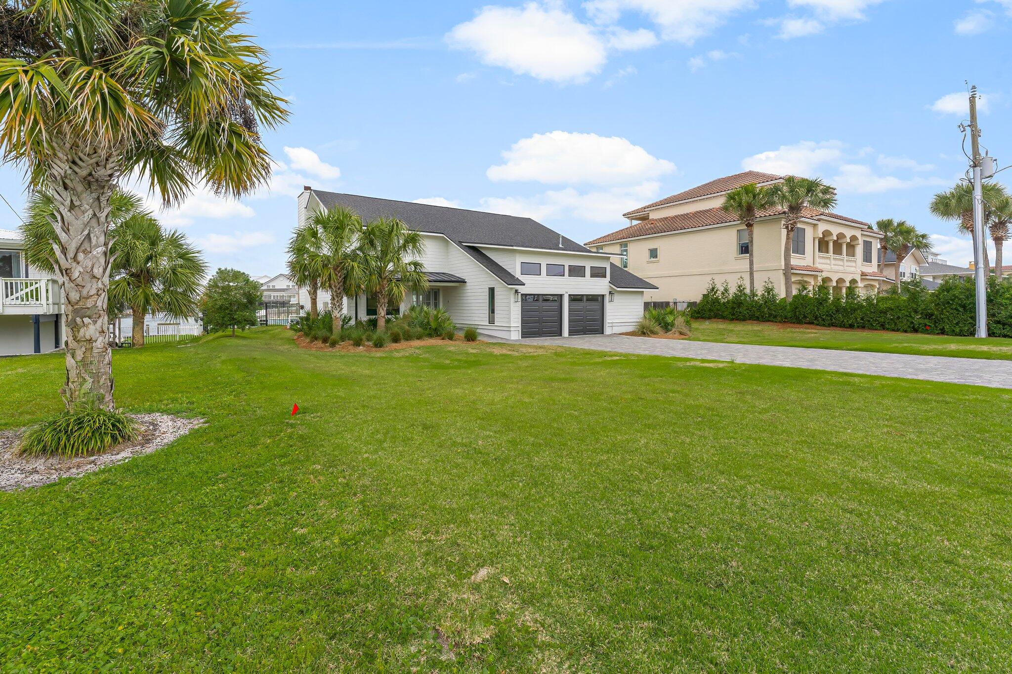 20 Norriego Road Destin, FL 32541 - Photo 5 of 62 Front View from Street